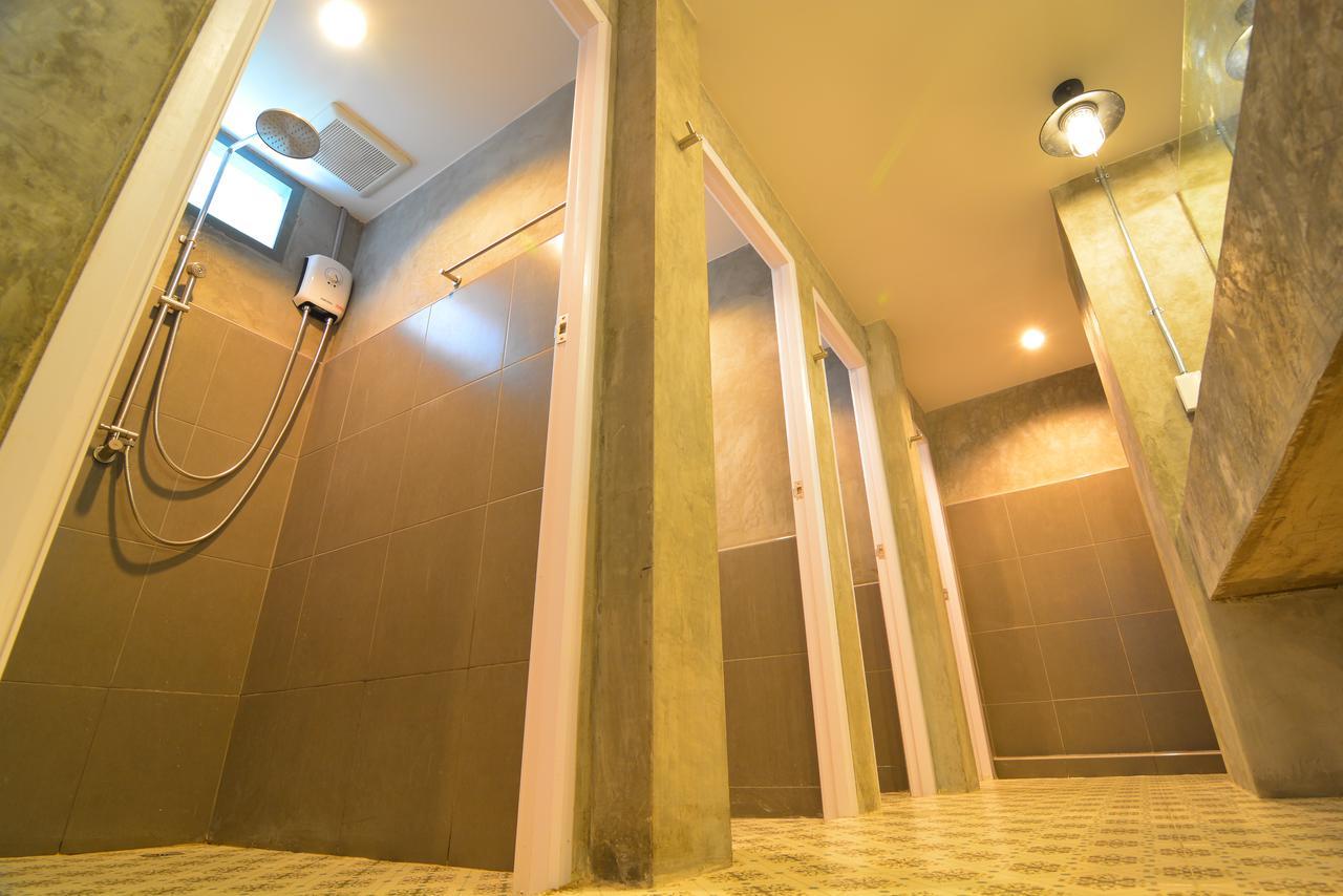 La Moon Hostel Бангкок Екстер'єр фото