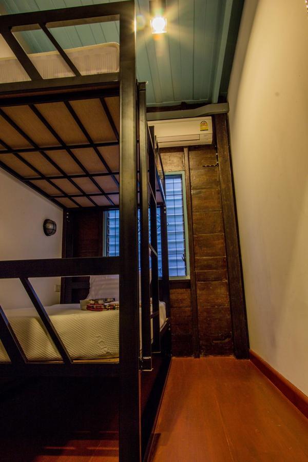 La Moon Hostel Бангкок Екстер'єр фото